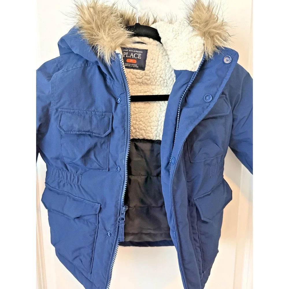 Children’s Place Navy Faux Fur Hooded Puffer Jacket Size XS 4